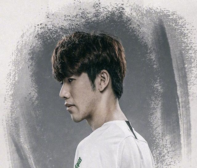 界对她的质 界对她的质